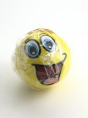 Emoticon ball geel